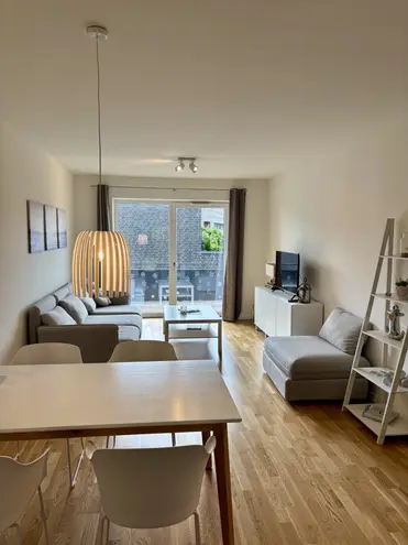 2 Zimmer Wohnung mit 65 m² in Kiel – Bild 2