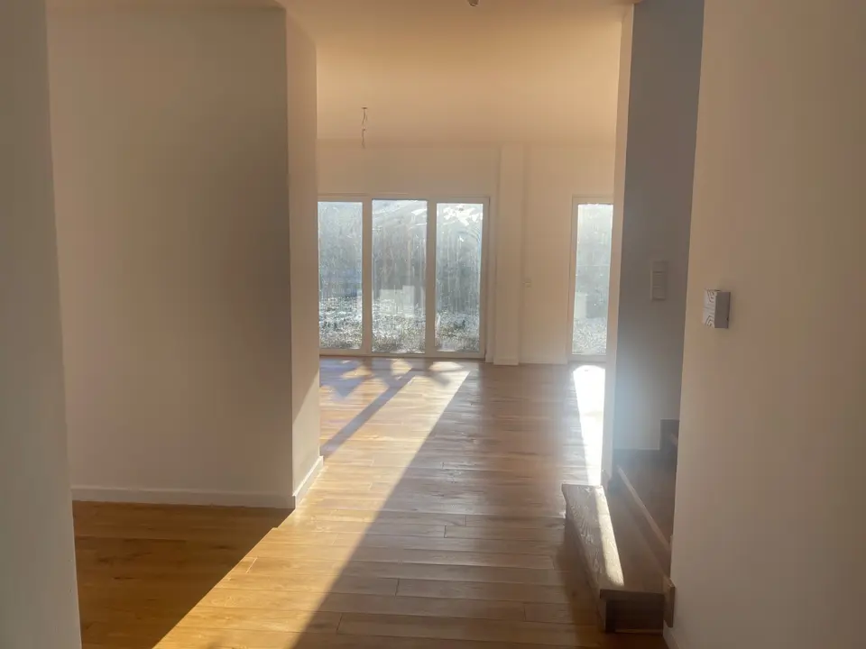 7 Zimmer Haus mit 250 m² in Marburg – Bild 4