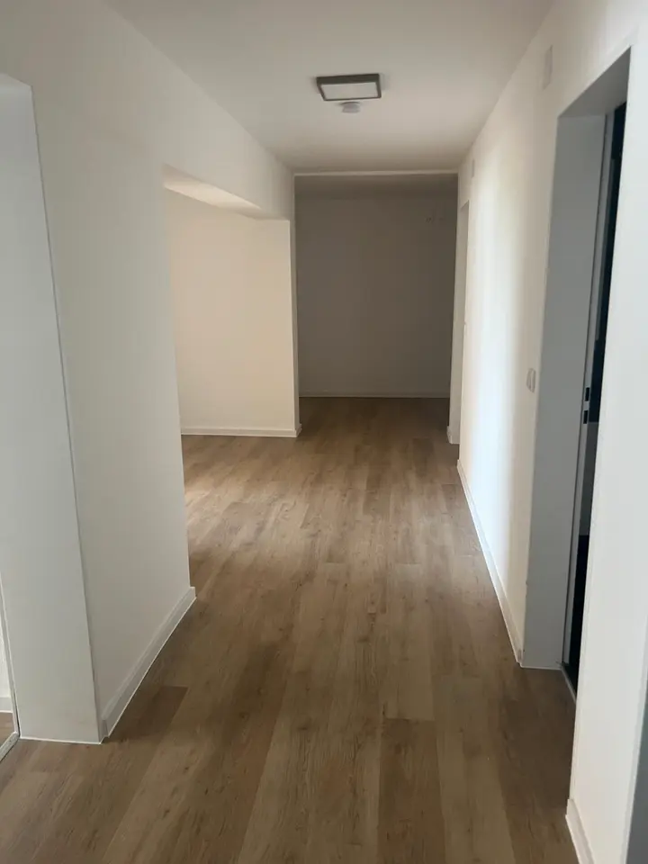 7 Zimmer Wohnung mit 178 m² in Bayreuth – Bild 3