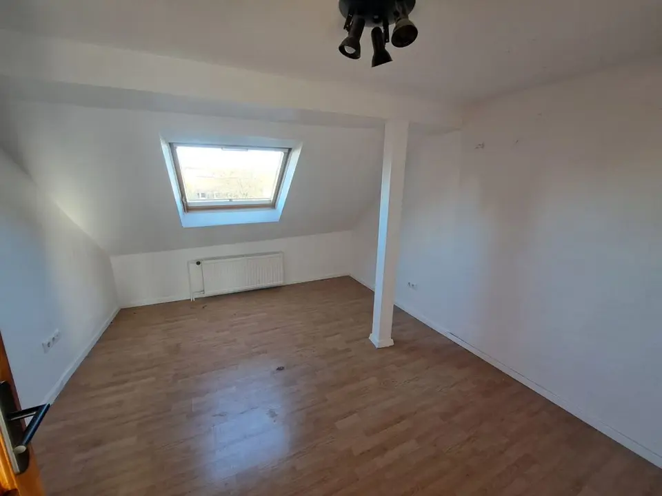4 Zimmer Wohnung mit 107 m² in Gelsenkirchen – Bild 7