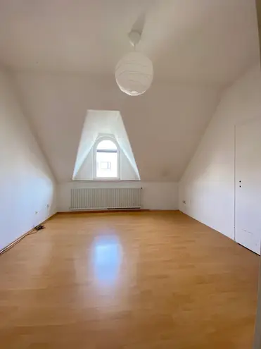 4 Zimmer Wohnung mit 80 m² in Gießen – Bild 2