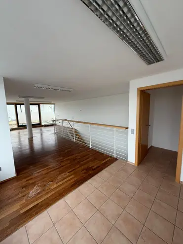 3 Zimmer Wohnung mit 131 m² in Krefeld – Bild 3