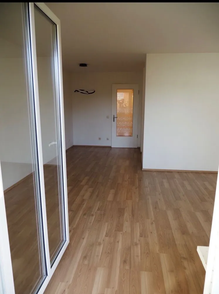 2 Zimmer Wohnung mit 60 m² in München – Bild 2
