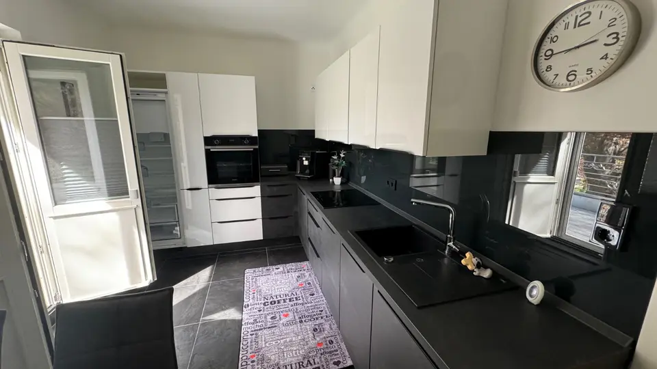 5 Zimmer Wohnung mit 145 m² in Weimar – Bild 3