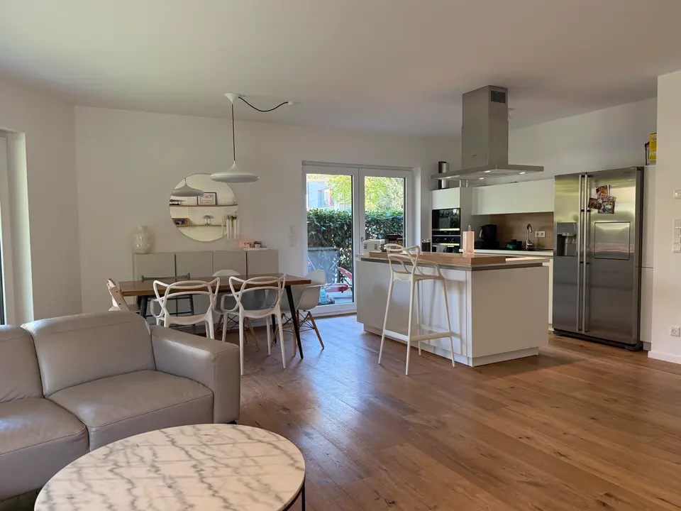 4 Zimmer Wohnung mit 115 m² in Offenbach – Bild 1