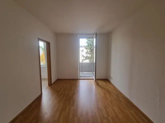 2 Zimmer Wohnung mit 41 m² in Halle (Saale) – Bild 1