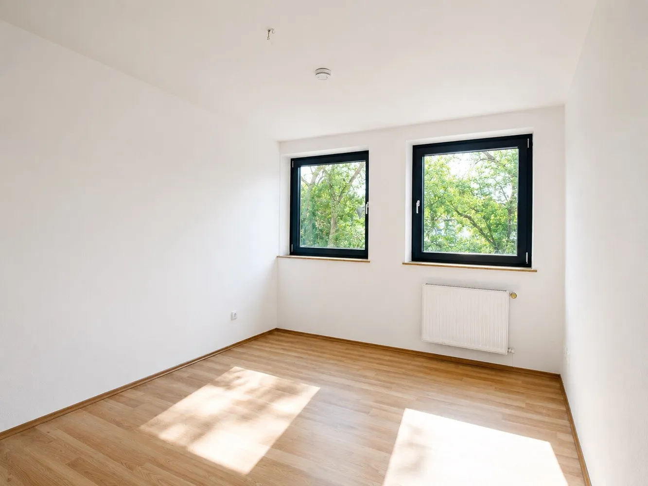 3 Zimmer Wohnung mit 78 m² in Krefeld – Bild 2