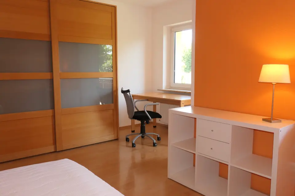 4 Zimmer Wohnung mit 125 m² in Würzburg – Bild 2