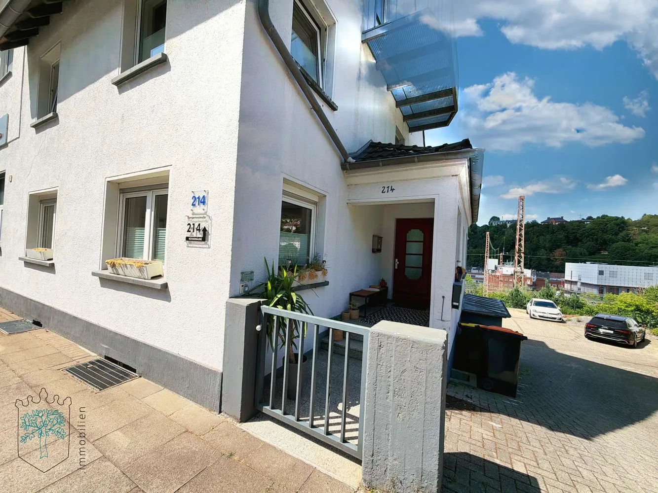4 Zimmer Wohnung mit 120 m² in Wuppertal – Bild 1