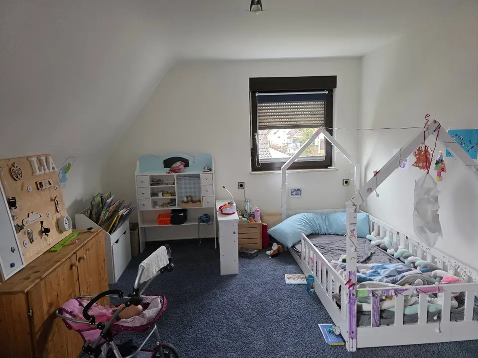WG-Zimmer mit 108 m² in Vaihingen an der Enz – Bild 1