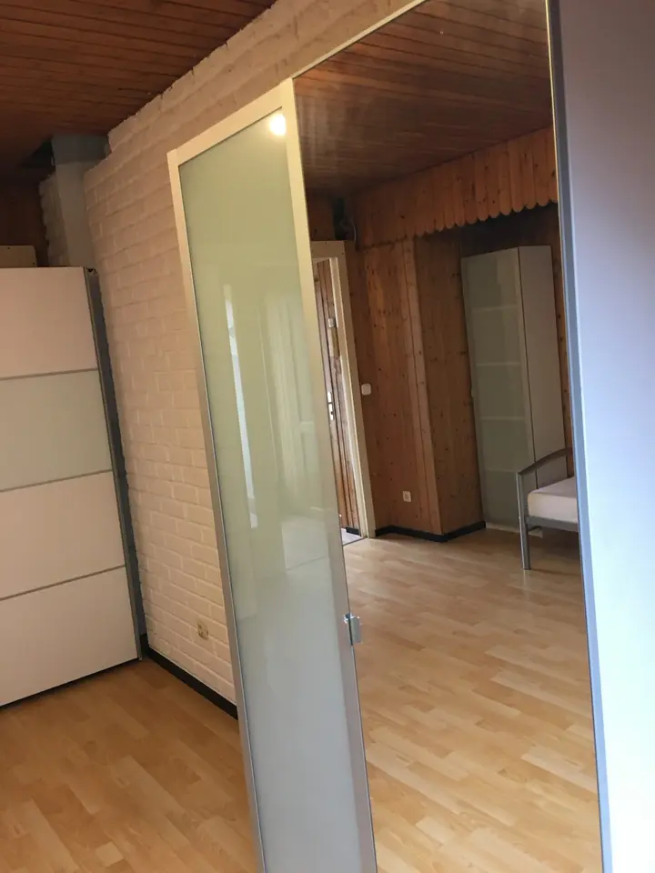 WG-Zimmer mit 30 m² in Ludwigshafen – Bild 2