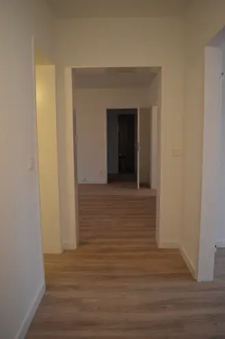 4 Zimmer Wohnung mit 101 m² in Hannover – Bild 2