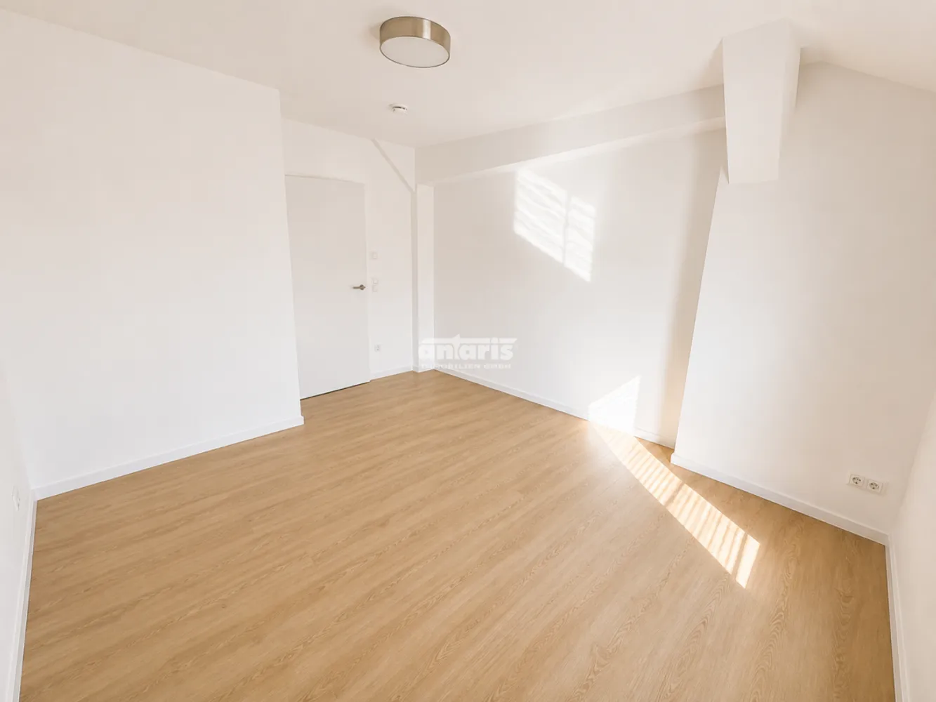 4 Zimmer Wohnung mit 142 m² in Erfurt – Bild 4