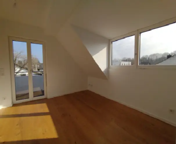 4 Zimmer Wohnung mit 132 m² in München – Bild 3
