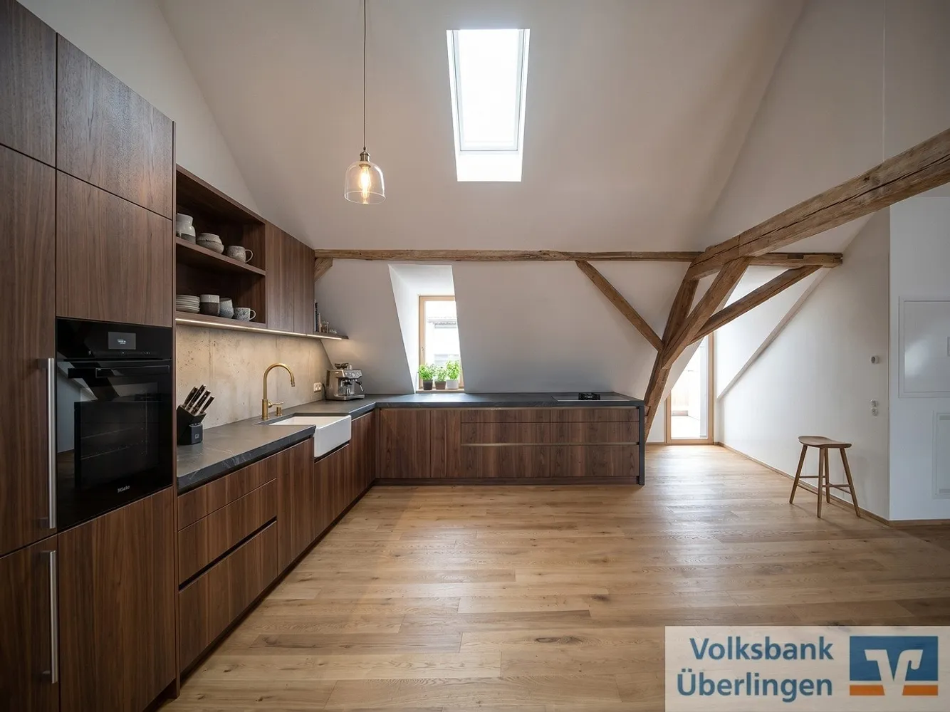 2 Zimmer Wohnung mit 130 m² in Konstanz – Bild 2