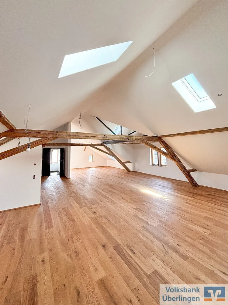 2 Zimmer Wohnung mit 130 m² in Konstanz – Bild 8