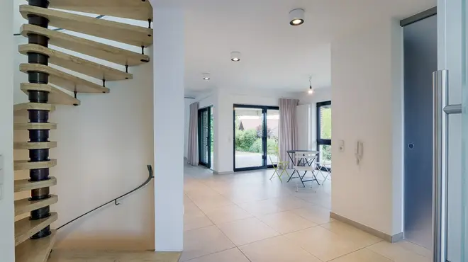 7 Zimmer Haus mit 197 m² in Reutlingen – Bild 12