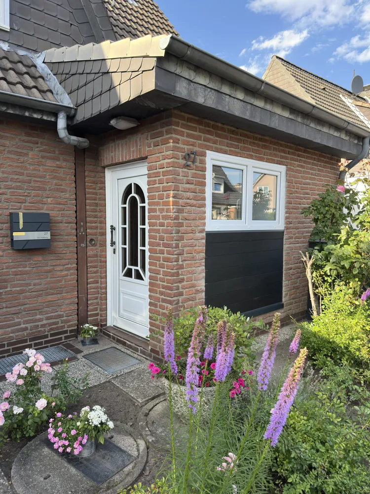 4 Zimmer Wohnung mit 120 m² in Lübeck – Bild 1