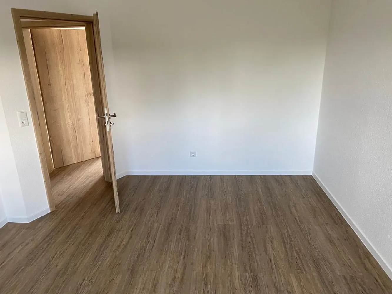 5 Zimmer Wohnung mit 116 m² in Gera – Bild 2
