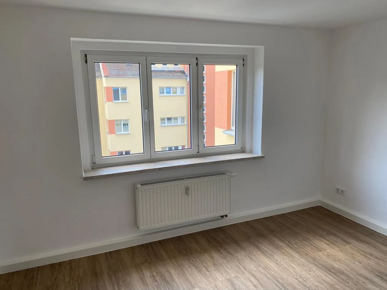 5 Zimmer Wohnung mit 116 m² in Gera – Bild 6