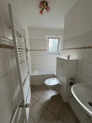 2 Zimmer Wohnung mit 57 m² in Lübeck – Bild 6