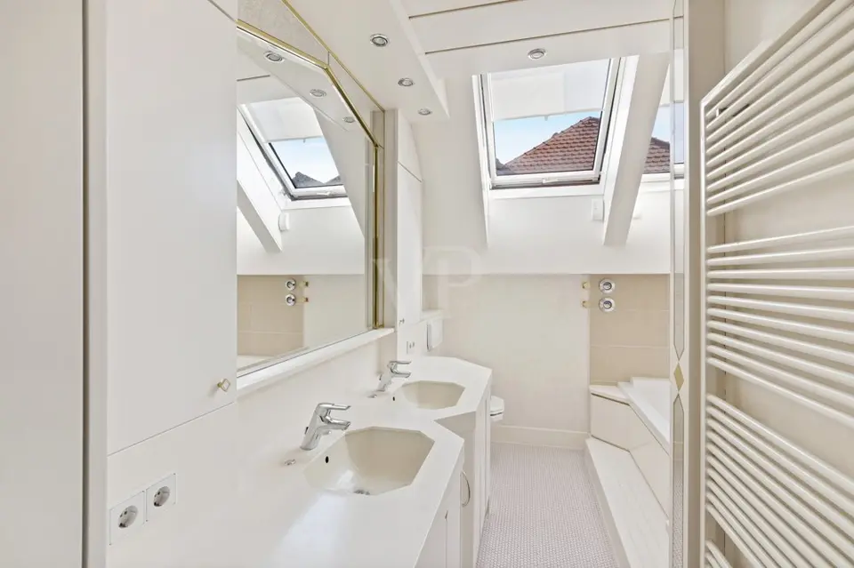 5 Zimmer Wohnung mit 169 m² in Augsburg – Bild 8