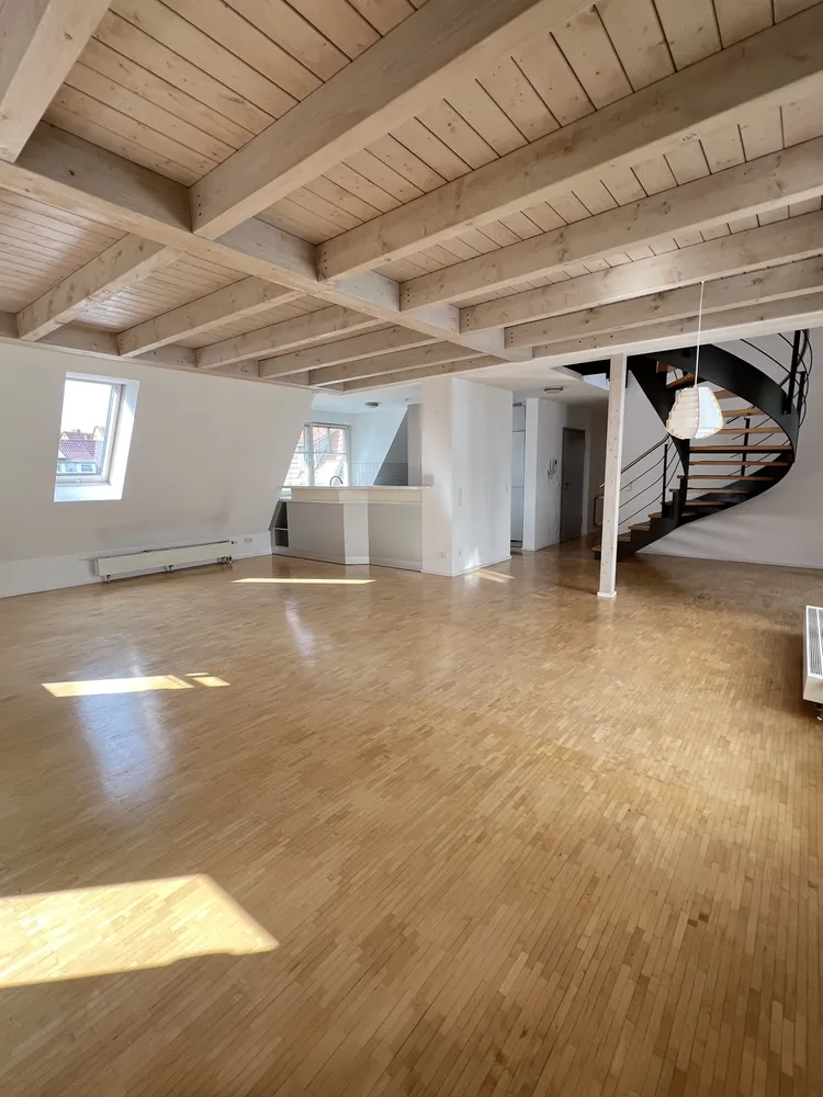 4 Zimmer Wohnung mit 148 m² in Sindelfingen – Bild 2