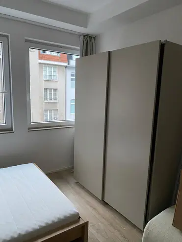 1 Zimmer Wohnung mit 18 m² in Köln – Bild 2