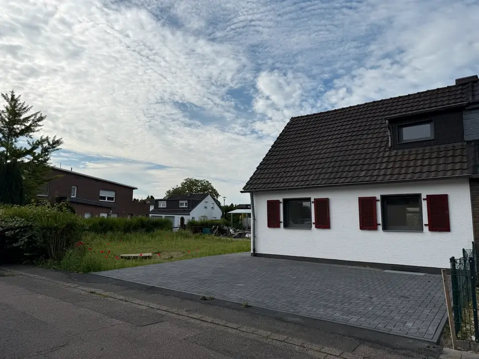 3 Zimmer Haus mit 77 m² in Leverkusen – Bild 1