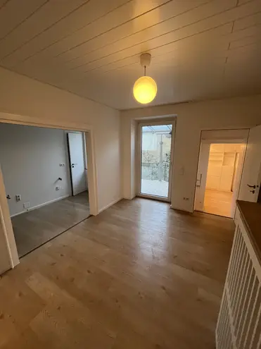 6 Zimmer Wohnung mit 161 m² in Bielefeld – Bild 1