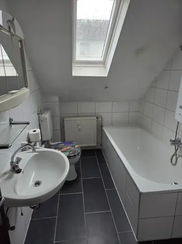 3 Zimmer Wohnung mit 60 m² in Duisburg – Bild 2
