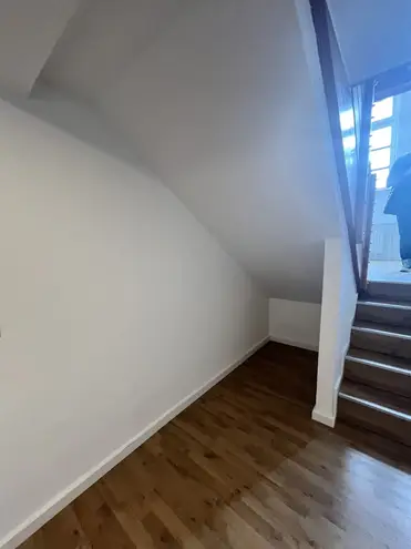 3 Zimmer Wohnung mit 100 m² in Wiesbaden – Bild 9