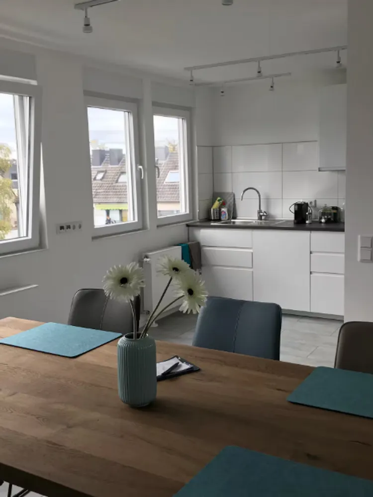 3 Zimmer Wohnung mit 65 m² in Neuss – Bild 3