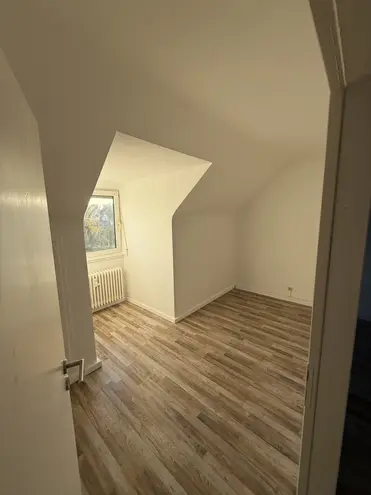 2 Zimmer Wohnung mit 42 m² in Wiesbaden – Bild 4