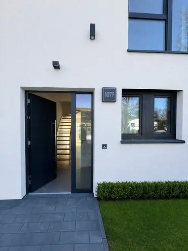 5 Zimmer Haus mit 139 m² in Berlin – Bild 1