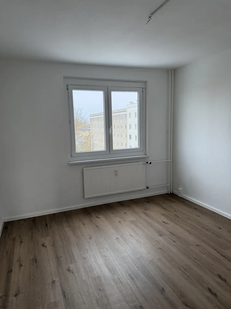 3 Zimmer Wohnung mit 60 m² in Neubrandenburg – Bild 4