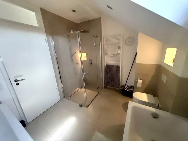 3 Zimmer Wohnung mit 100 m² in Bonn – Bild 12