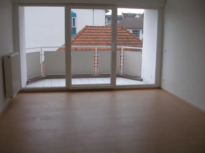 2 Zimmer Wohnung mit 78 m² in Frankfurt am Main – Bild 1