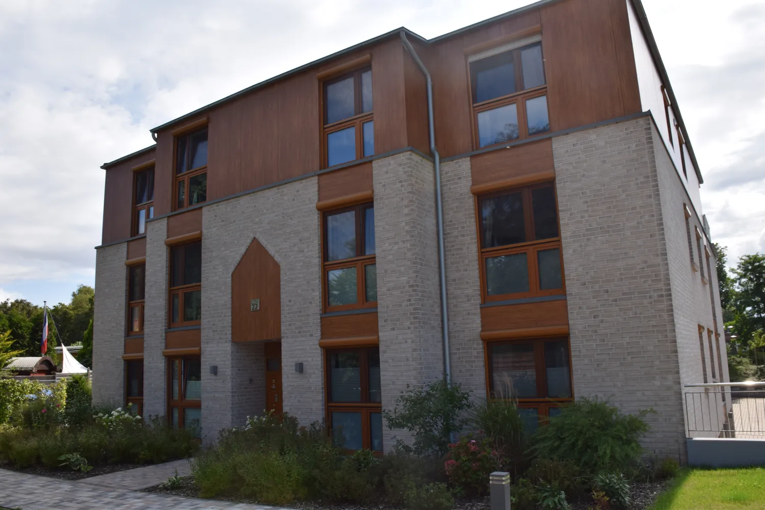 3 Zimmer Wohnung mit 113 m² in Neumünster – Bild 1