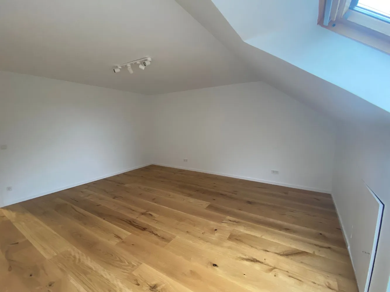 3 Zimmer Wohnung mit 100 m² in Neuss – Bild 7