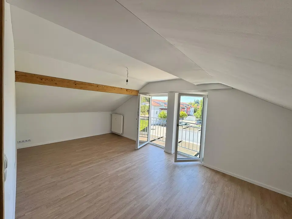 4 Zimmer Wohnung mit 67 m² in Rosenheim – Bild 1
