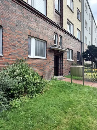 4 Zimmer Wohnung mit 130 m² in Hannover – Bild 1