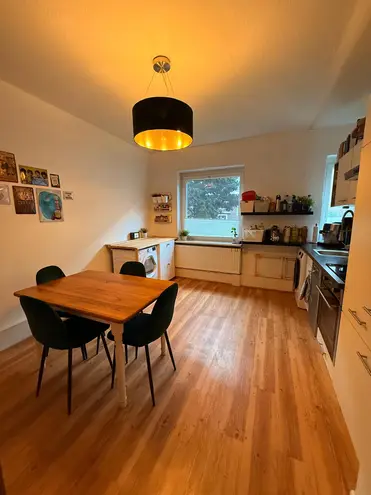 4 Zimmer Wohnung mit 130 m² in Hannover – Bild 5