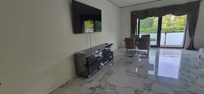 4 Zimmer Wohnung mit 155 m² in Berlin – Bild 3