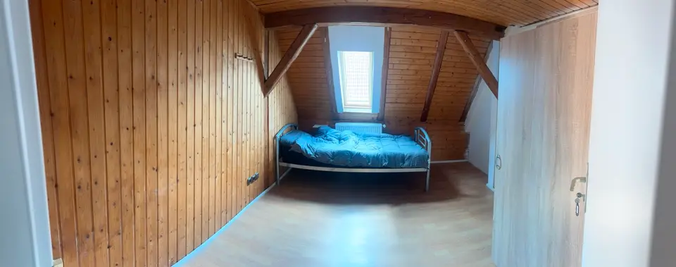 9 Zimmer Wohnung mit 160 m² in Neu-Ulm – Bild 1