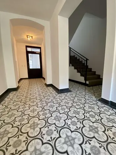 5 Zimmer Wohnung mit 128 m² in Magdeburg – Bild 2