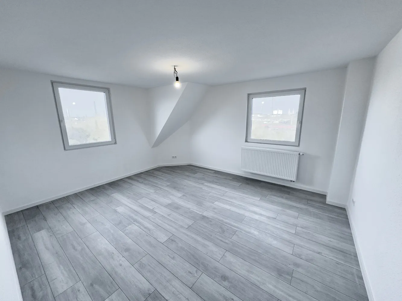 4 Zimmer Wohnung mit 123 m² in Worms – Bild 2