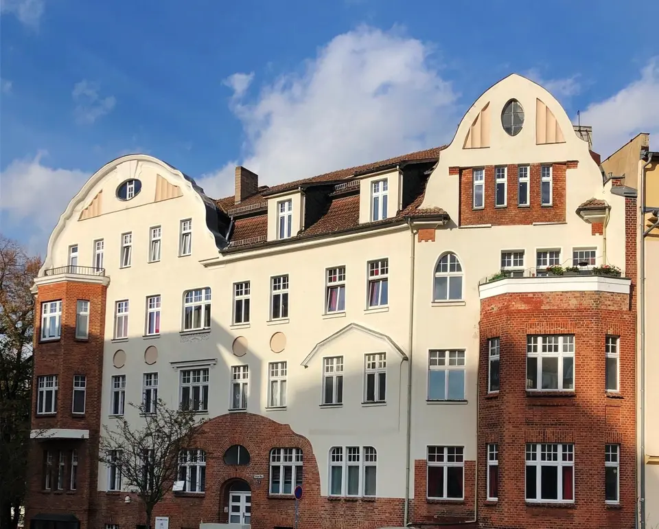 4 Zimmer Wohnung mit 110 m² in Frankfurt (Oder) – Bild 2