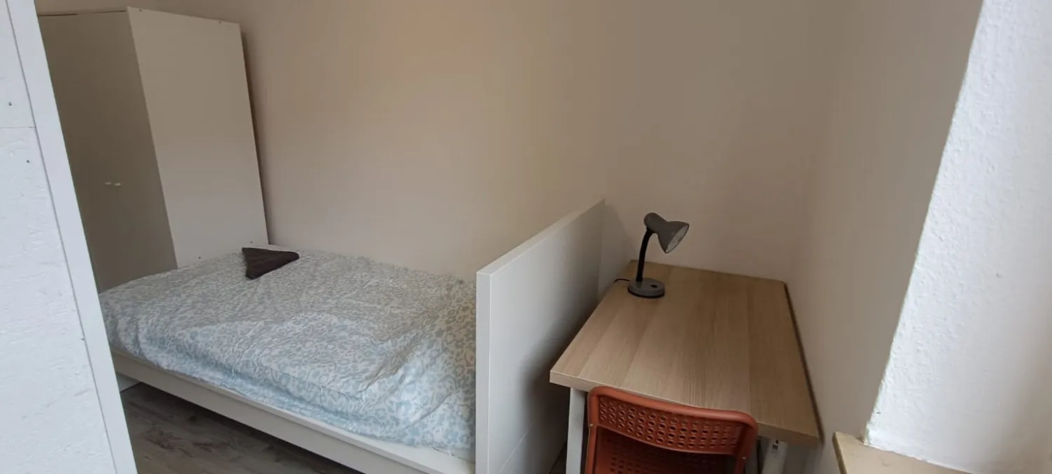 WG-Zimmer mit 9 m² in Bochum – Bild 1