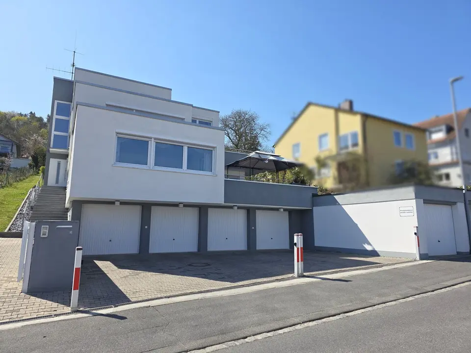 3 Zimmer Wohnung mit 92 m² in Würzburg – Bild 3